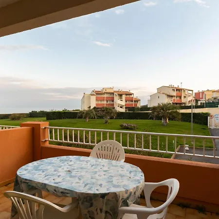 Studio For 4 * Agde